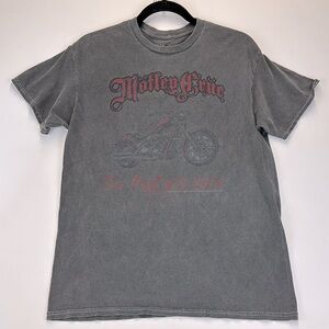 THE VINYL ICONS Motley Crue Women’s Gray Short Sleeve Graphic T-Shirt Size Small